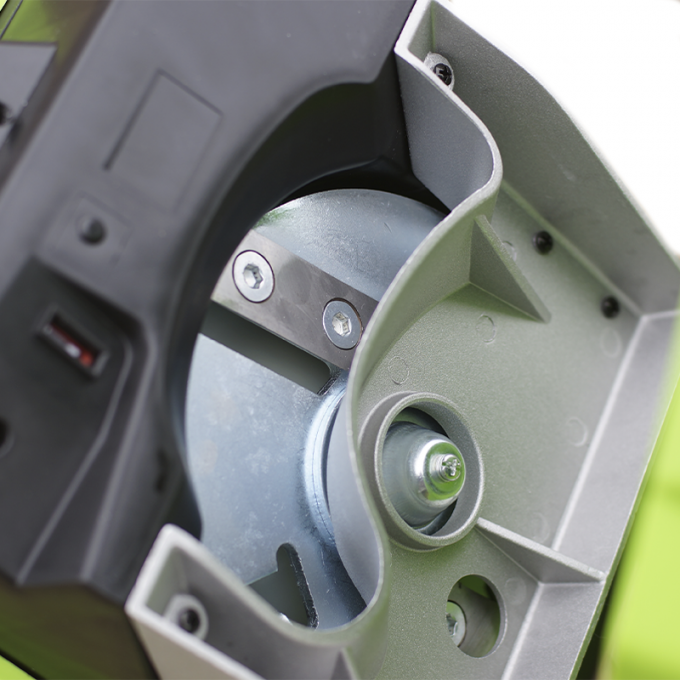 Комплект ножей для измельчителя садового GREENWORKS 2 шт. 2930107 Комплект ножей для измельчителя садового GREENWORKS 2 шт. 2930107